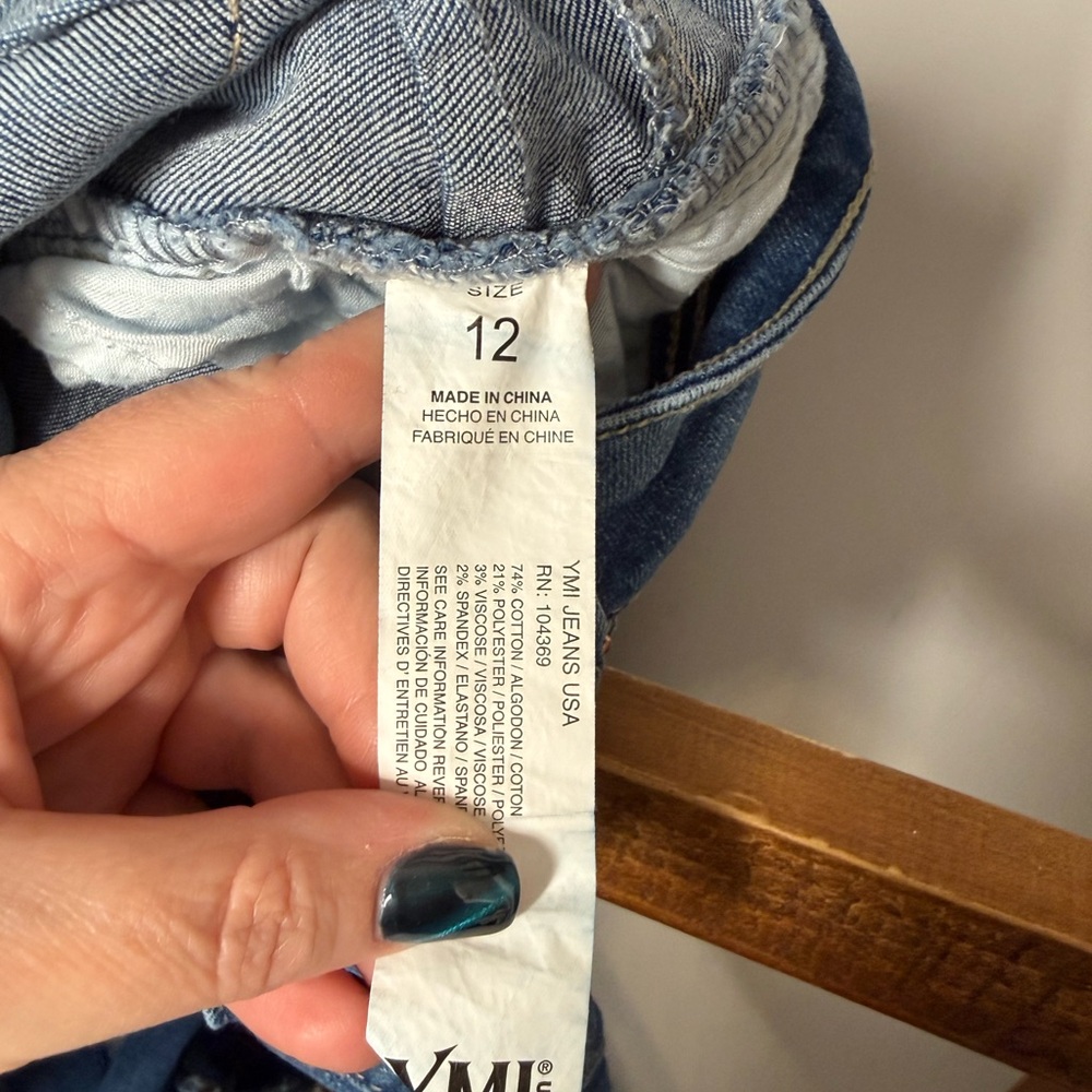 Girls YMI Distressed Skinny Jeans - Picture 4 of 4